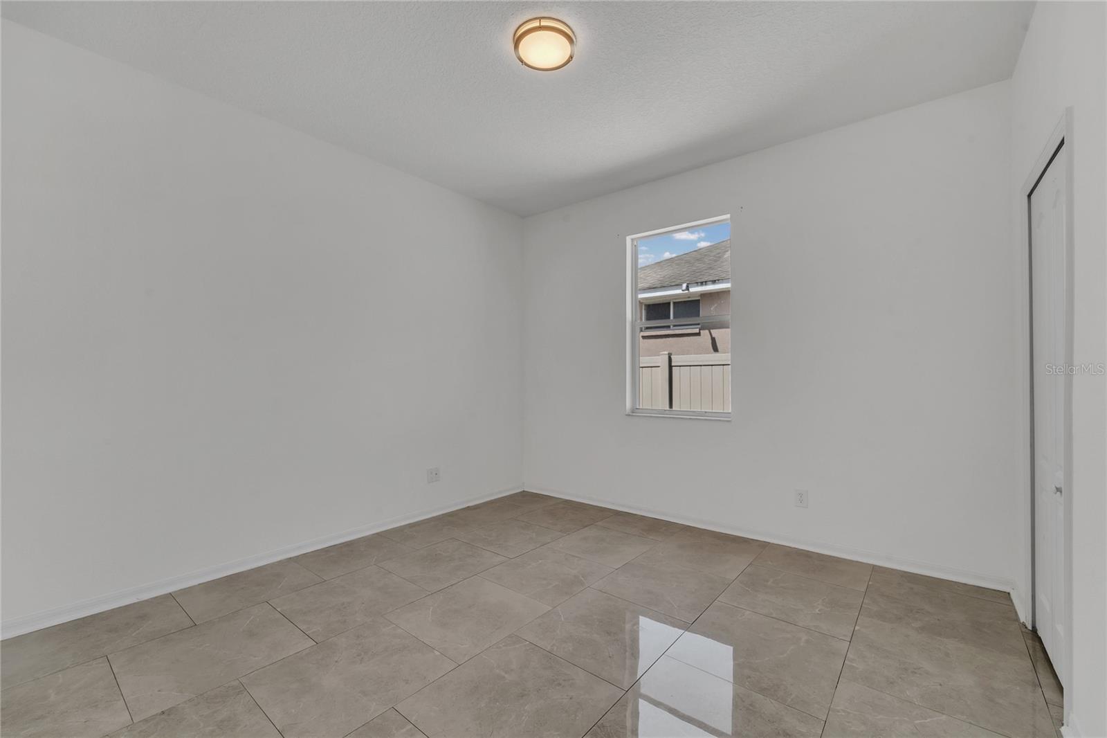27045 SILVERLEAF WAY