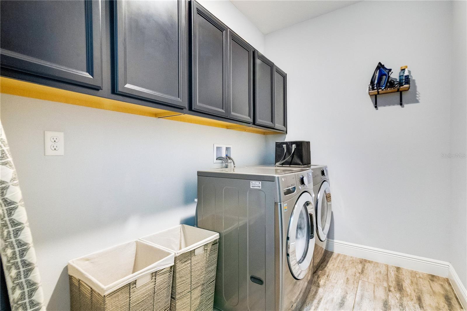 5427 ORANGE ORCHARD DR