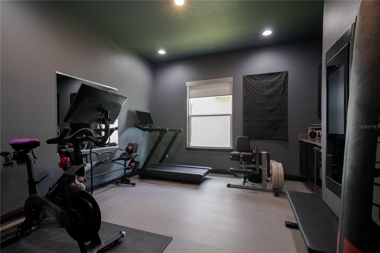 5427 ORANGE ORCHARD DR