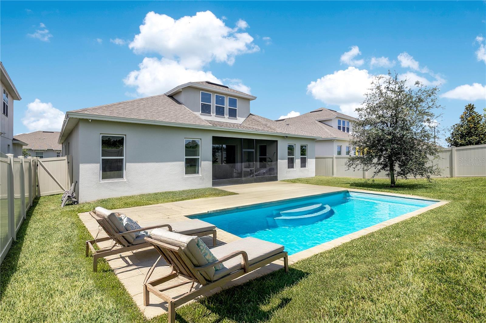 5427 ORANGE ORCHARD DR