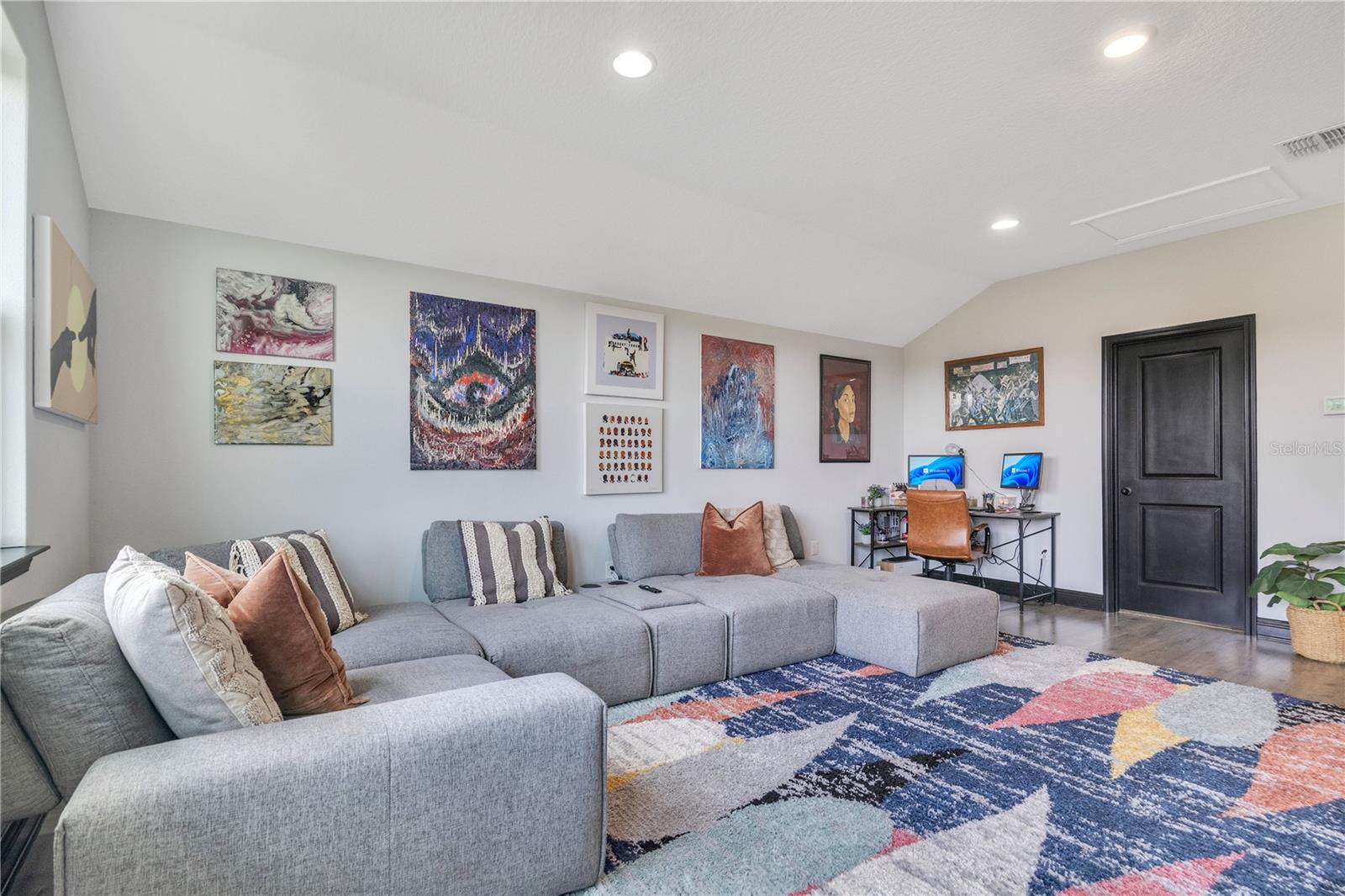 5427 ORANGE ORCHARD DR