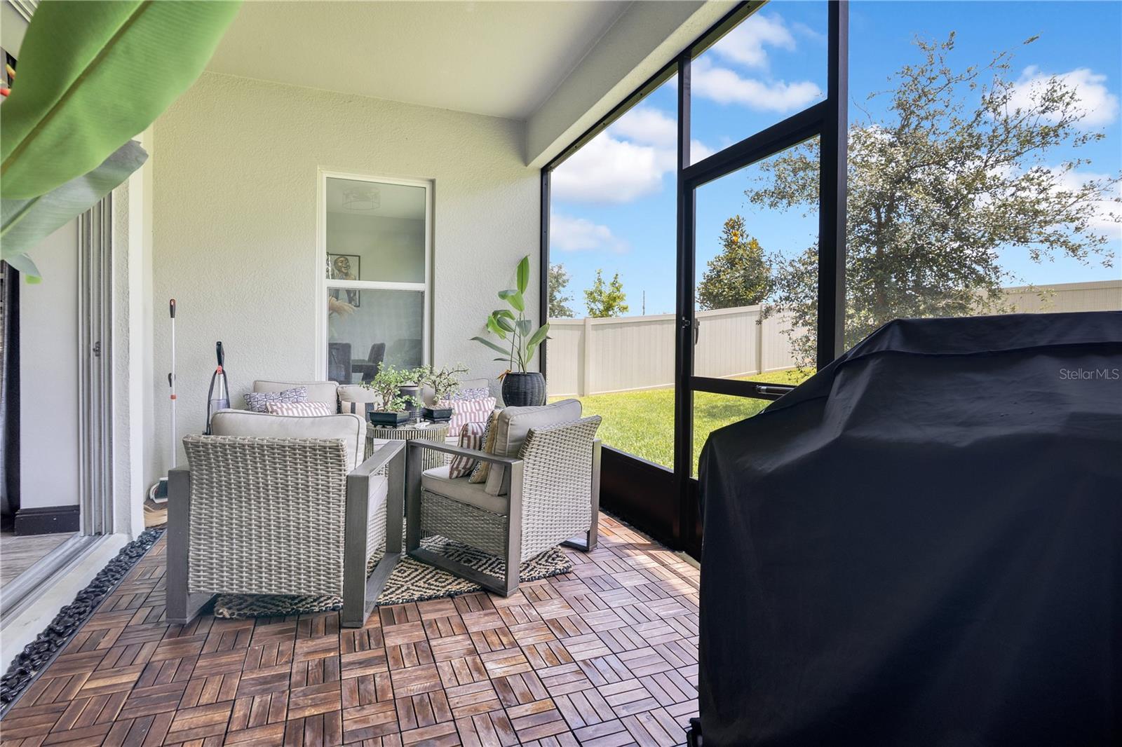 5427 ORANGE ORCHARD DR