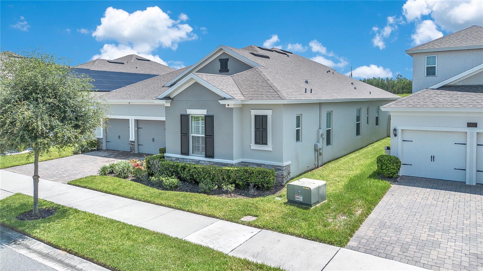 5427 ORANGE ORCHARD DR