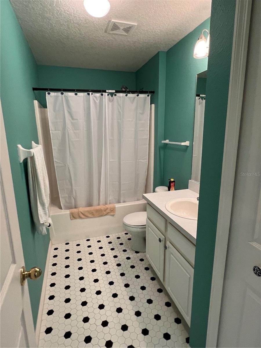 1500 OAK VALLEY BLVD