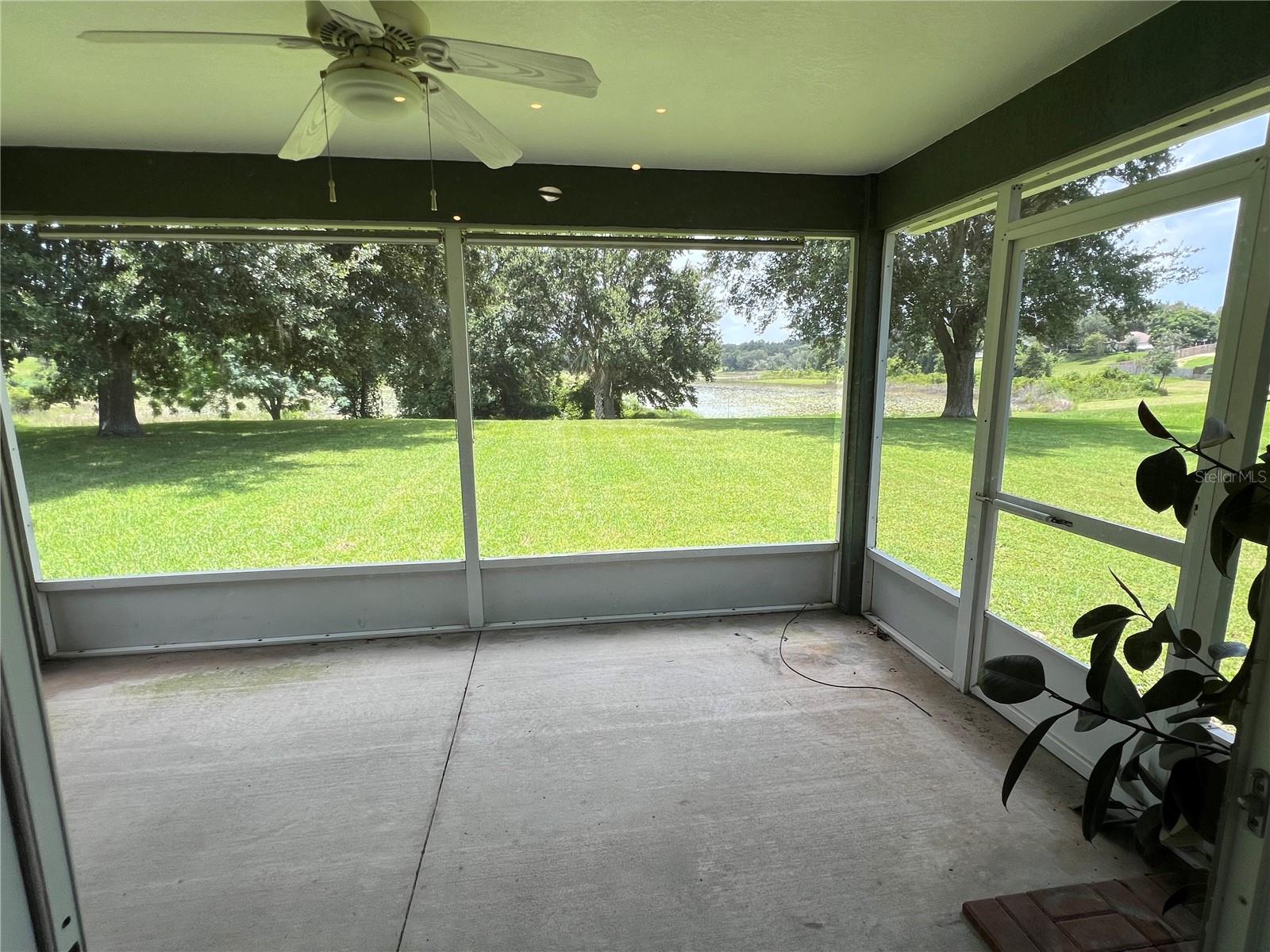 1500 OAK VALLEY BLVD