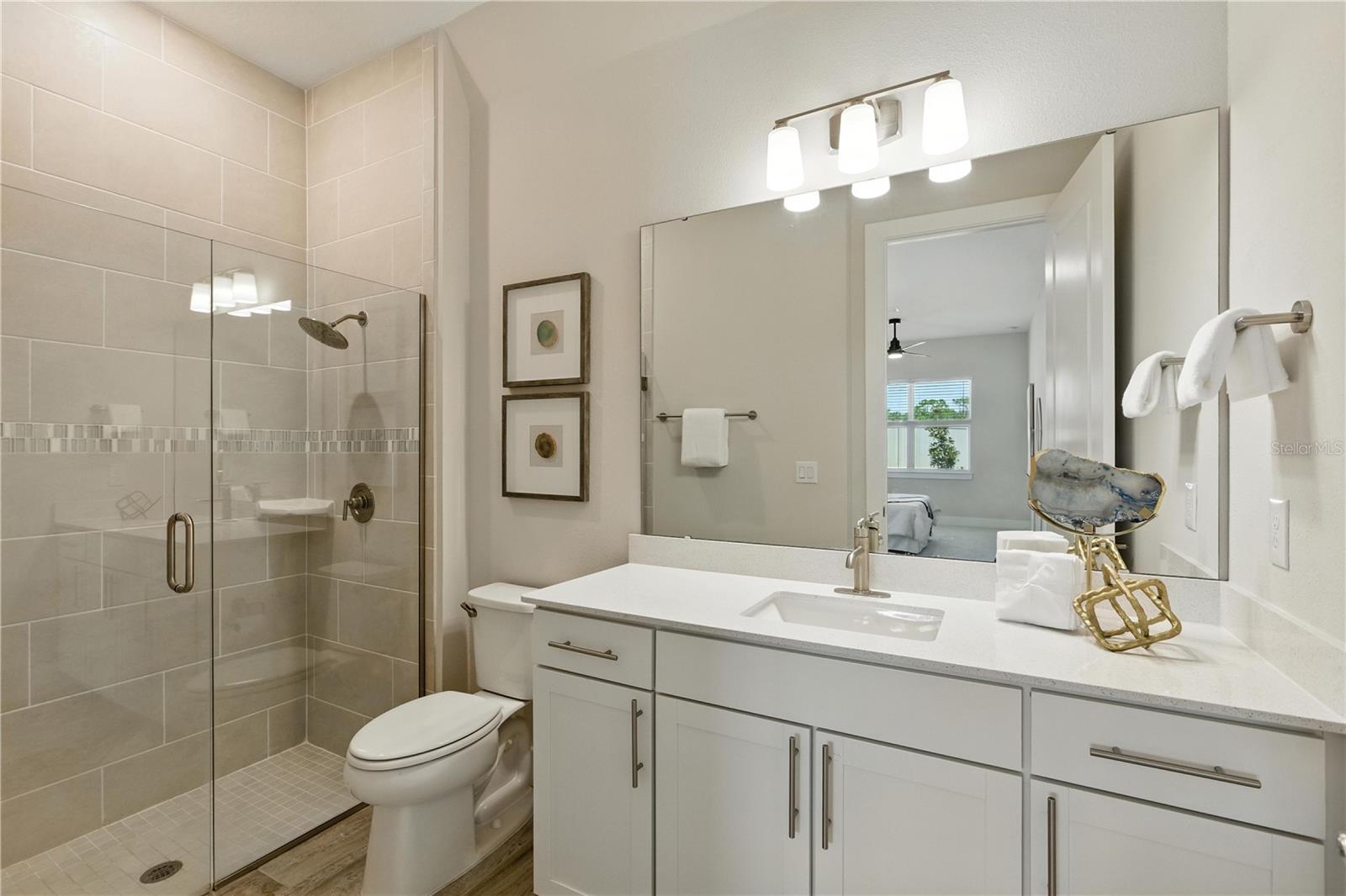 3198 SAILING PIER AVE