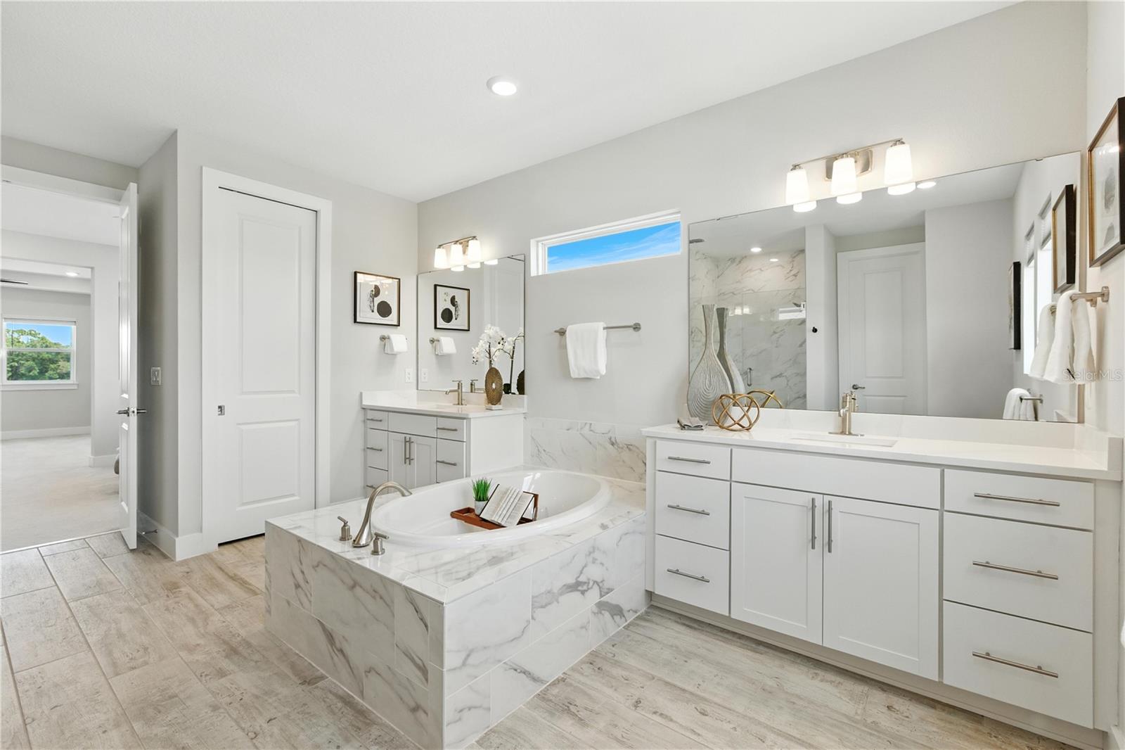 3198 SAILING PIER AVE