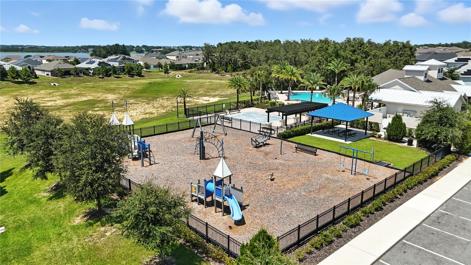 3198 SAILING PIER AVE