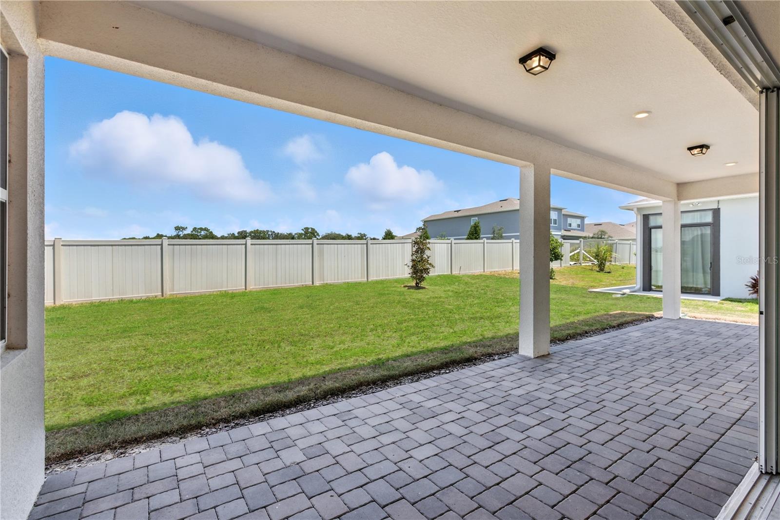 3198 SAILING PIER AVE