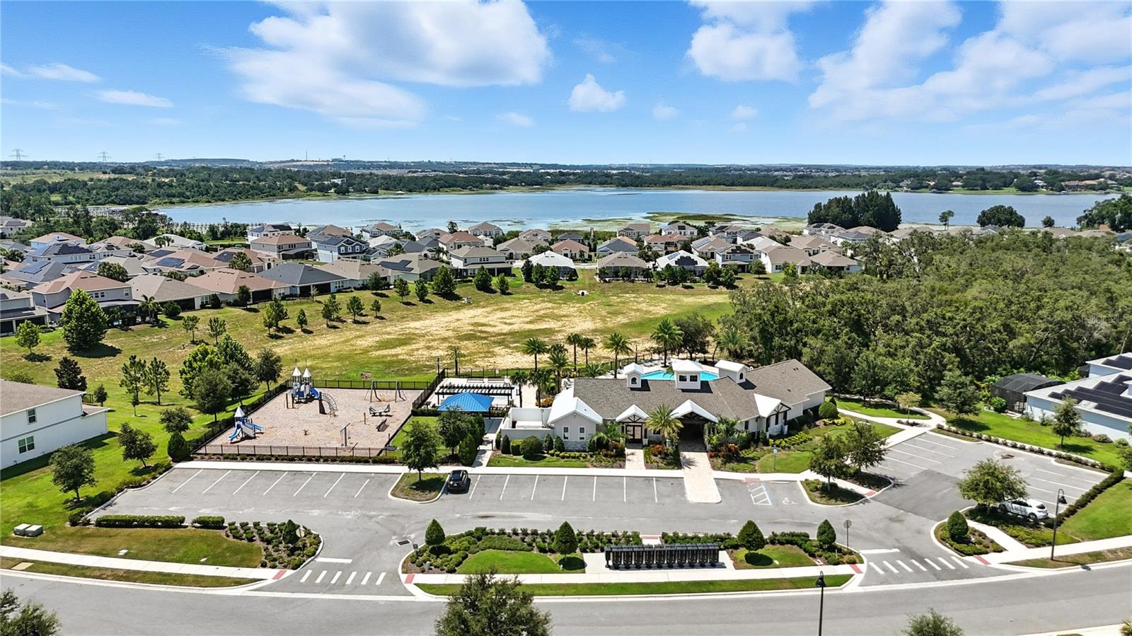 3198 SAILING PIER AVE