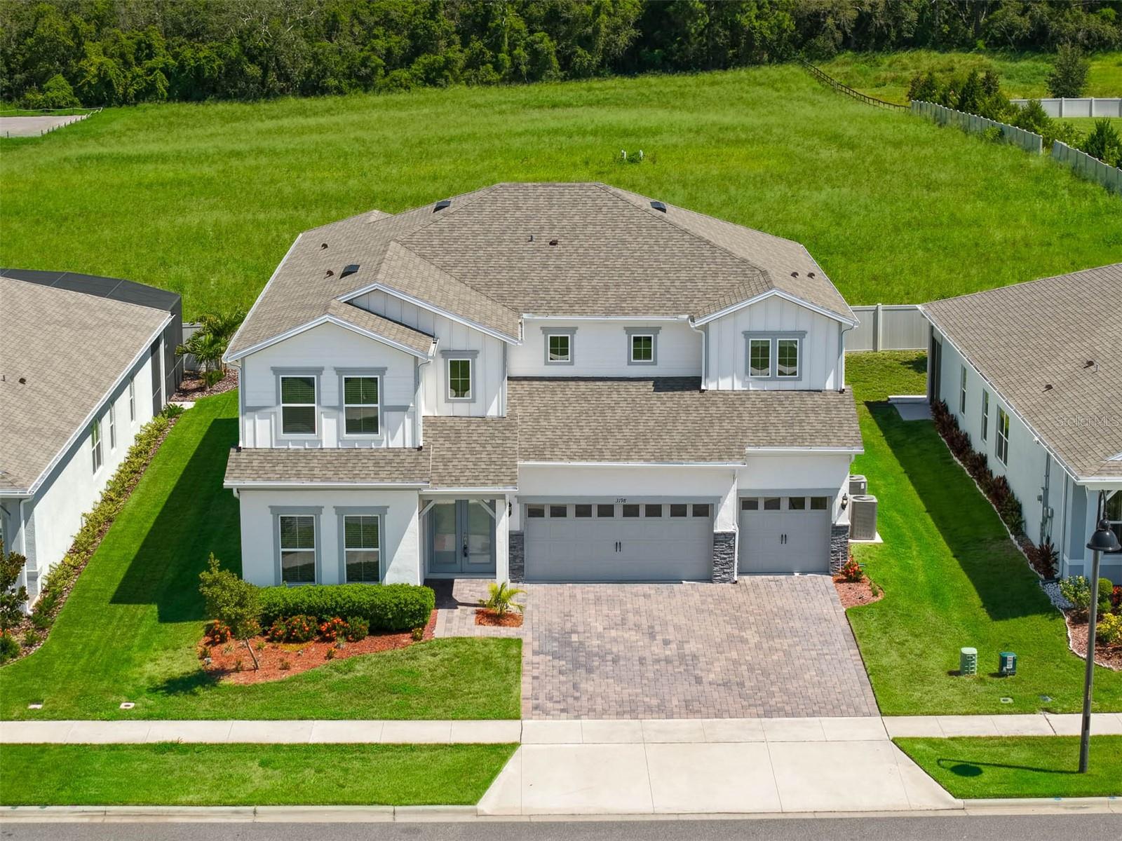 3198 SAILING PIER AVE