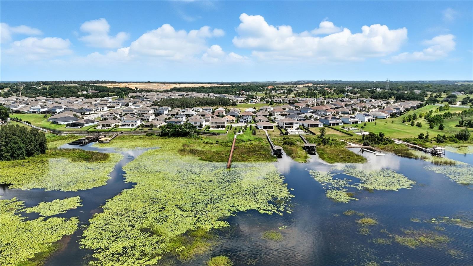 3198 SAILING PIER AVE