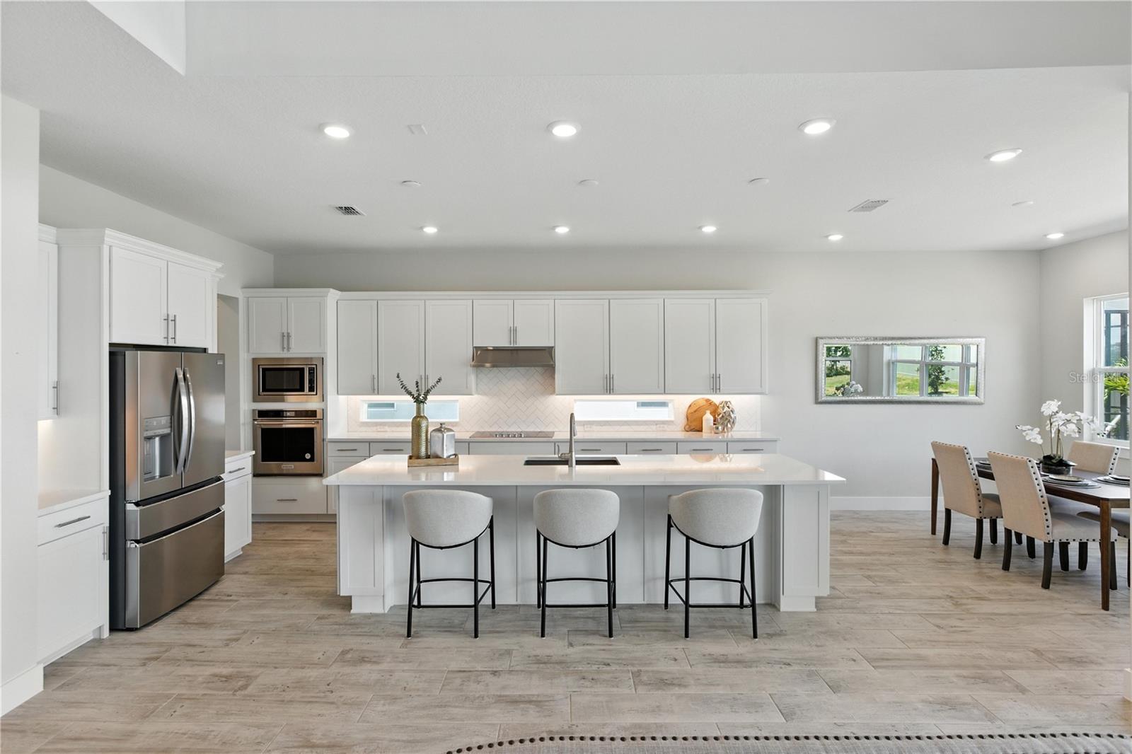 3198 SAILING PIER AVE