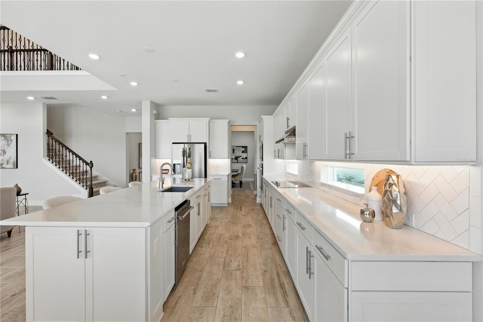 3198 SAILING PIER AVE