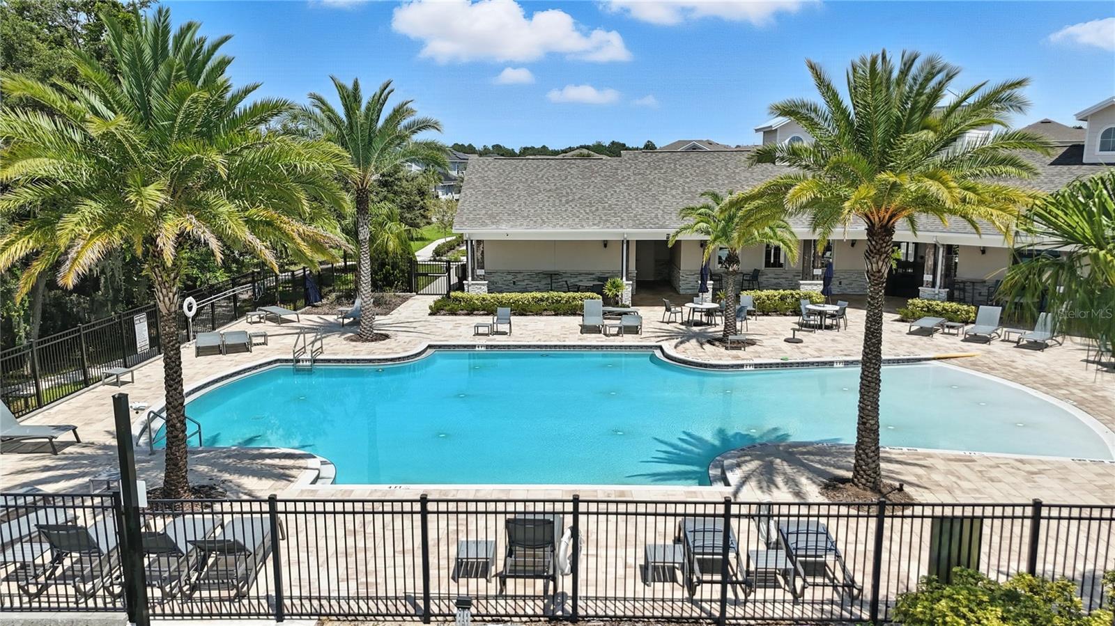 3198 SAILING PIER AVE