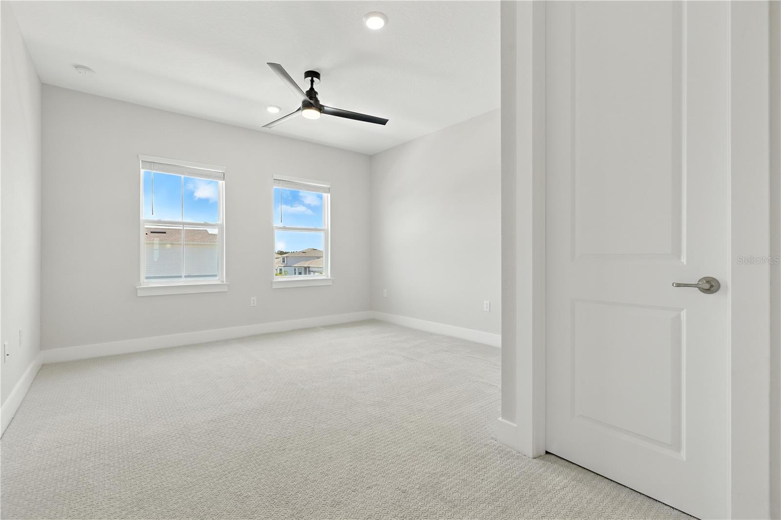 3198 SAILING PIER AVE