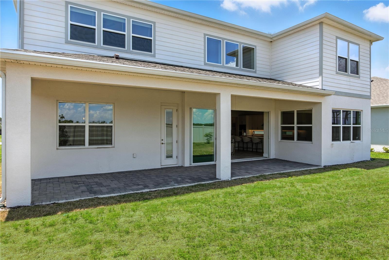 3198 SAILING PIER AVE