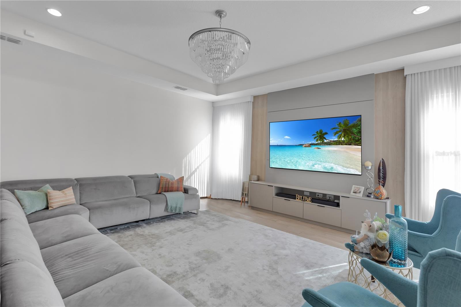 8972 SONOMA COAST DR