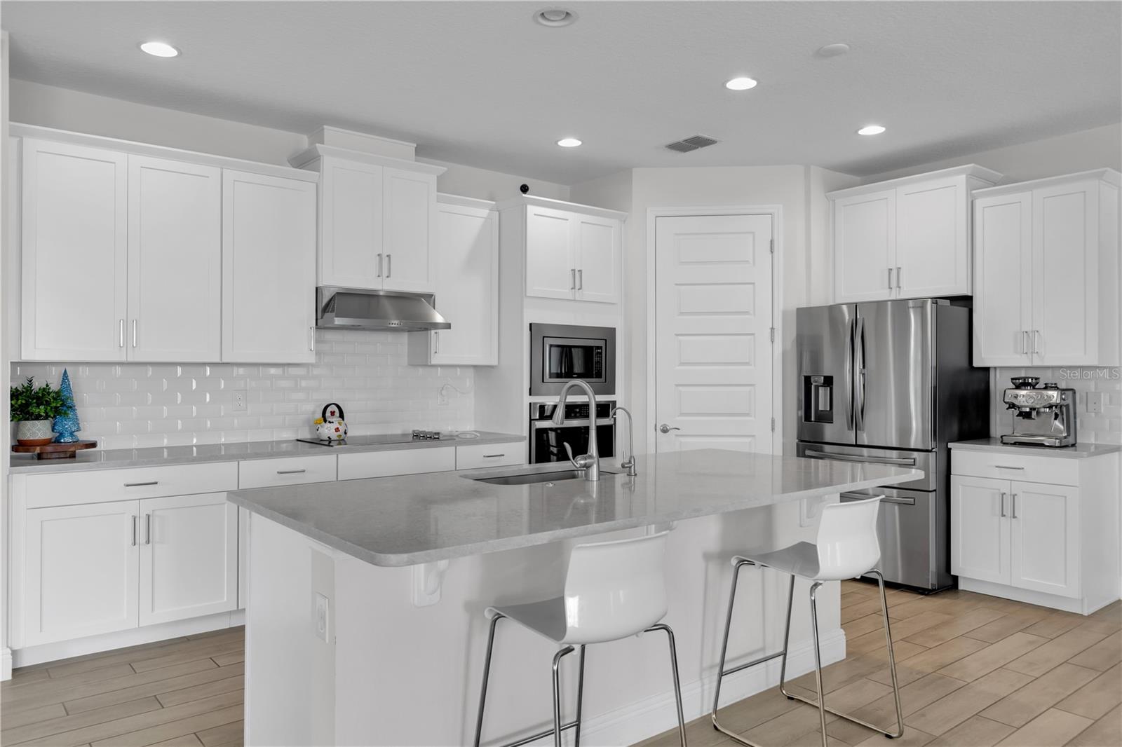 8972 SONOMA COAST DR