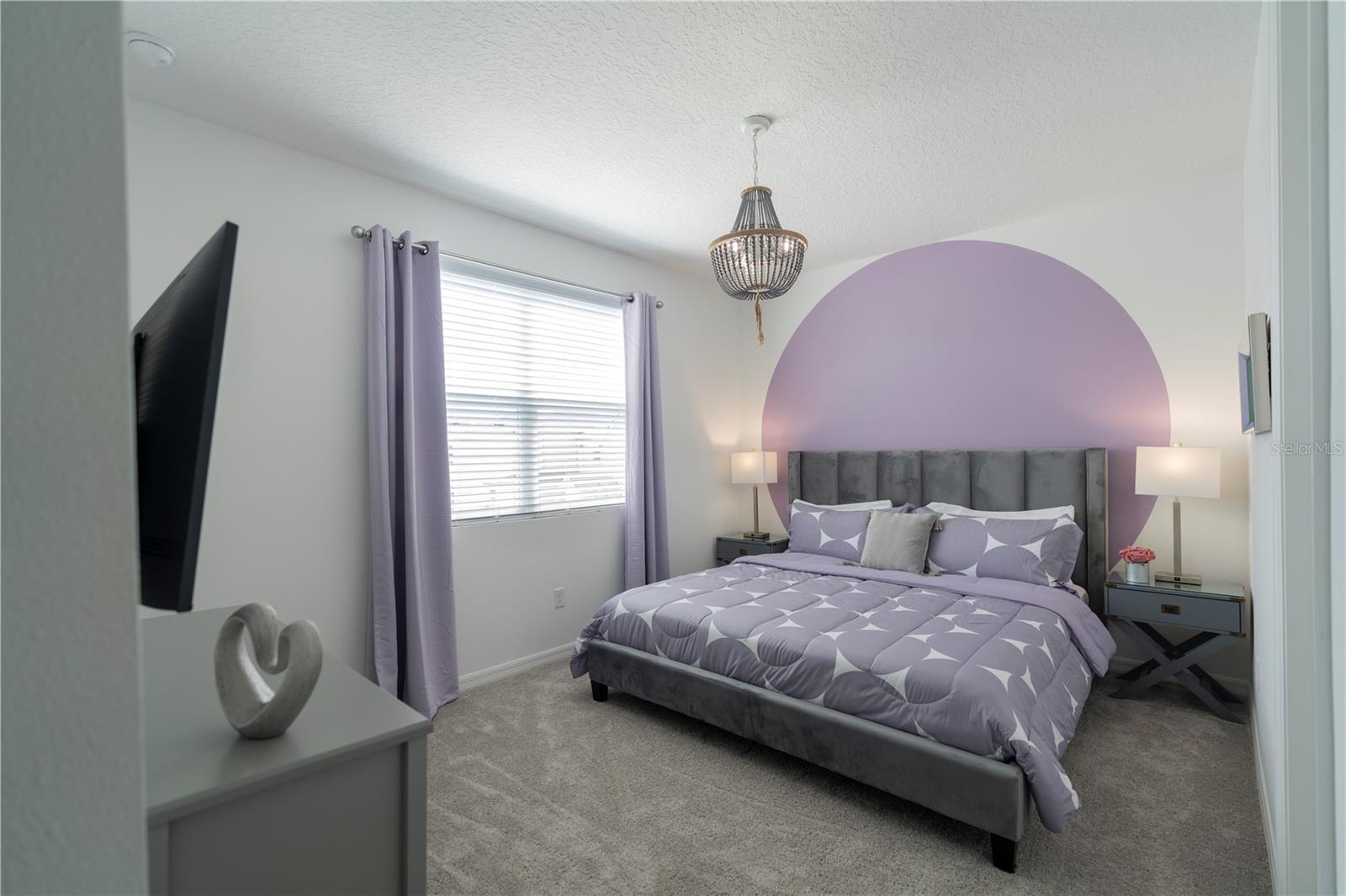 8981 AMELIA DOWNS TRL