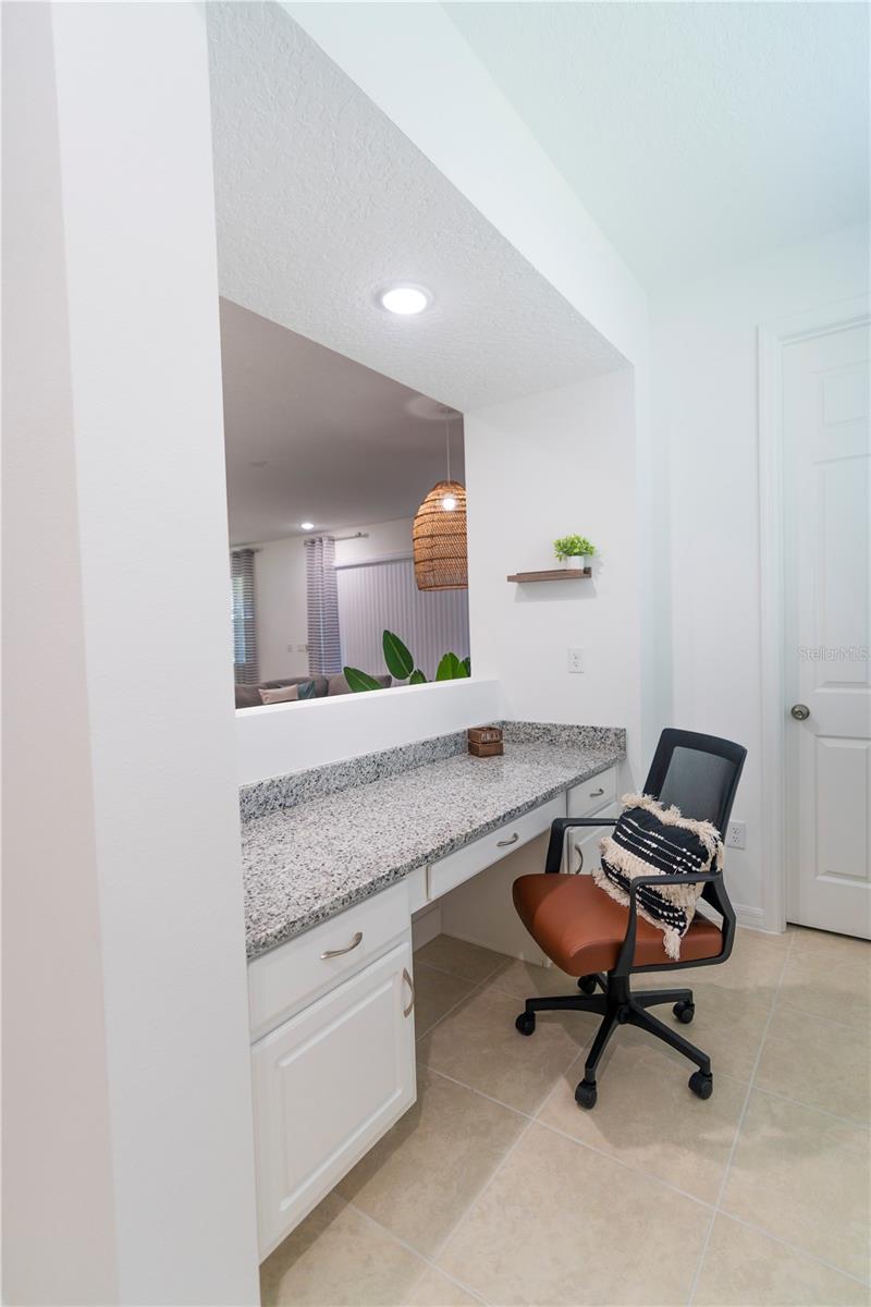 8981 AMELIA DOWNS TRL