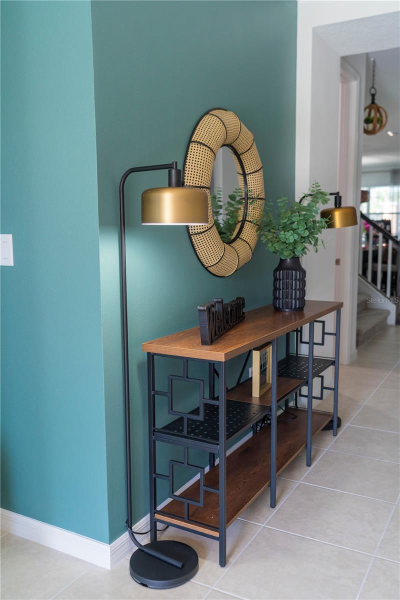 8981 AMELIA DOWNS TRL