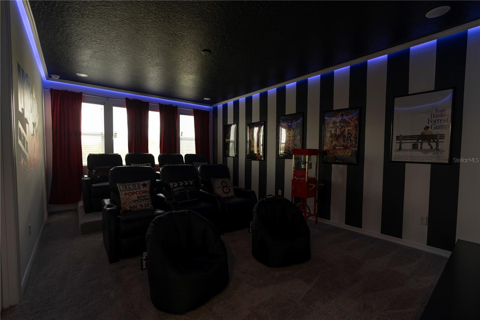 8981 AMELIA DOWNS TRL