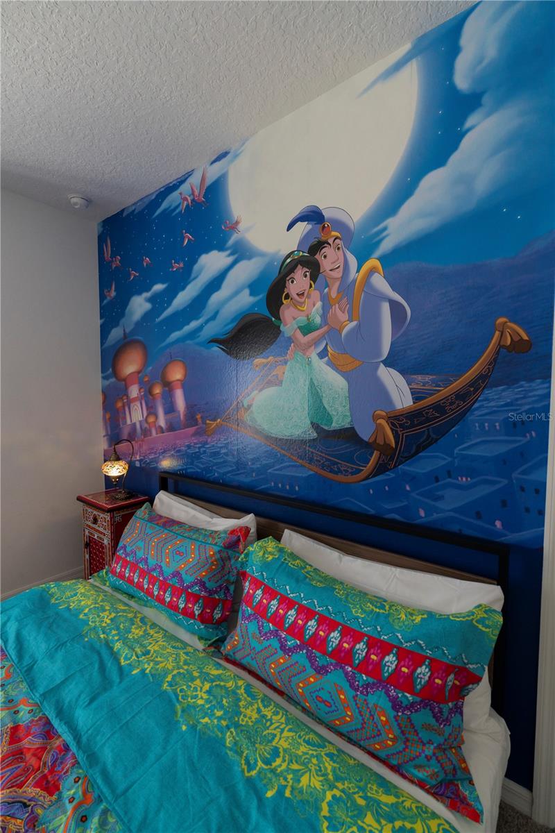 8981 AMELIA DOWNS TRL