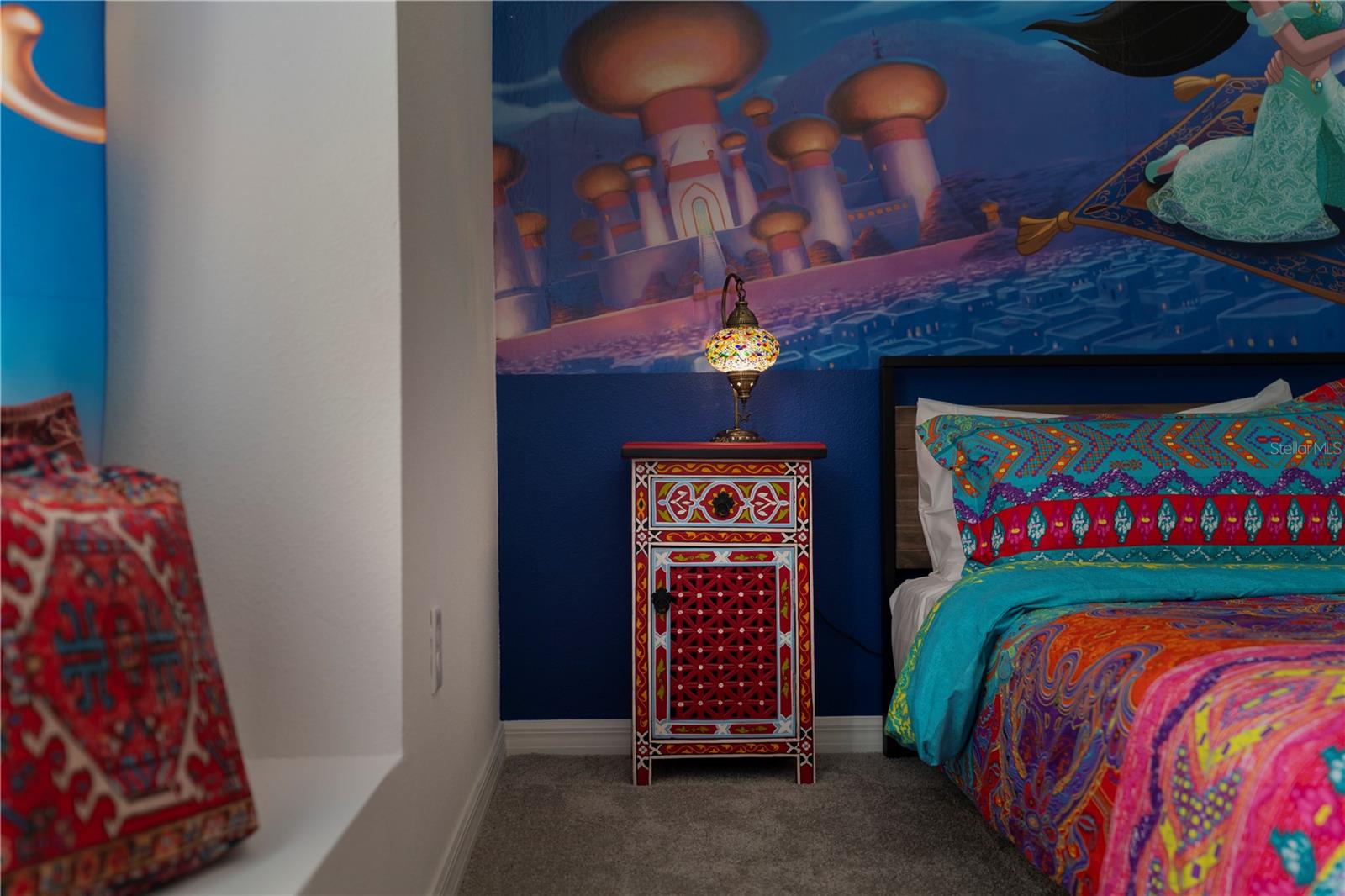 8981 AMELIA DOWNS TRL