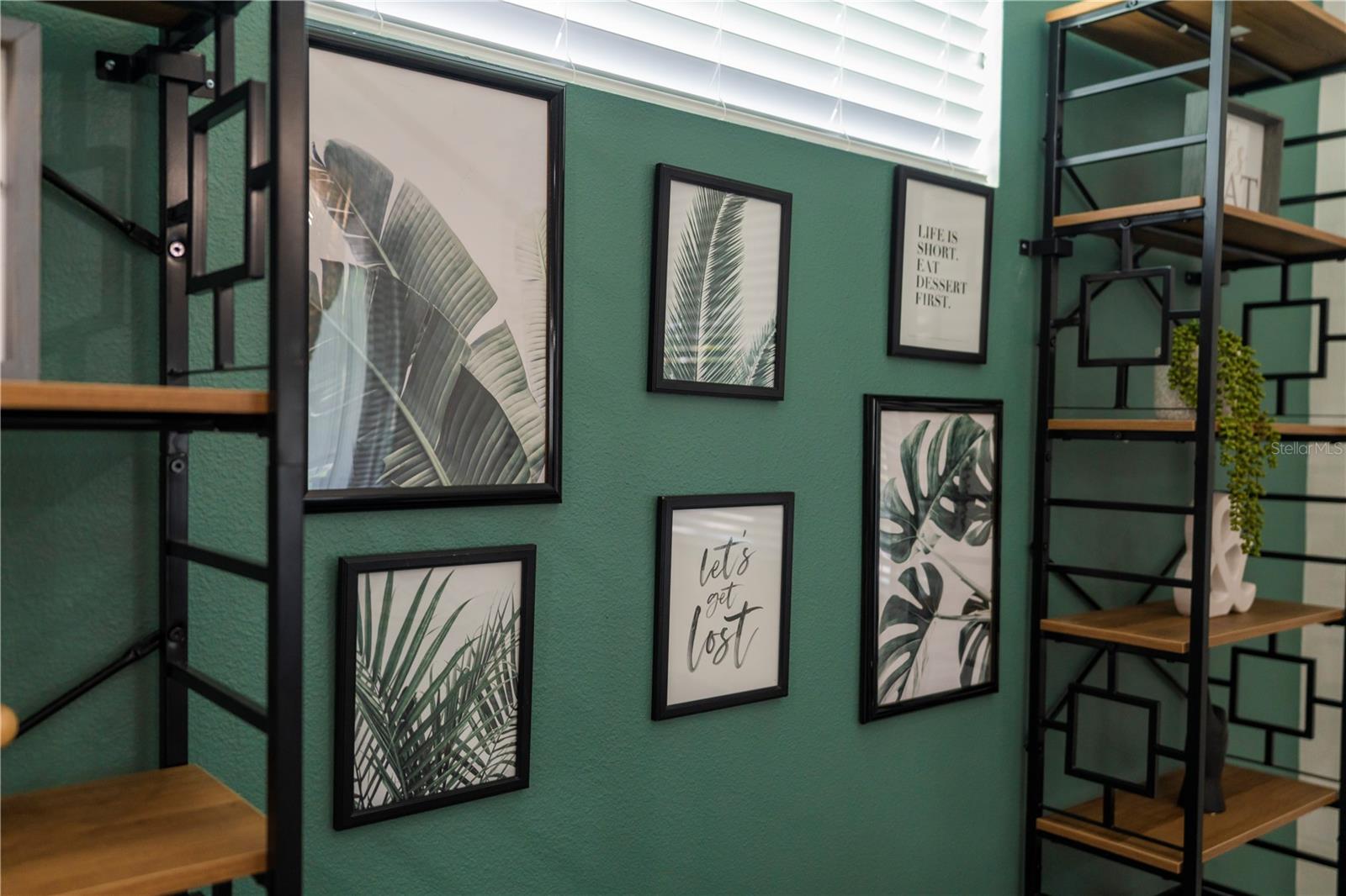 8981 AMELIA DOWNS TRL