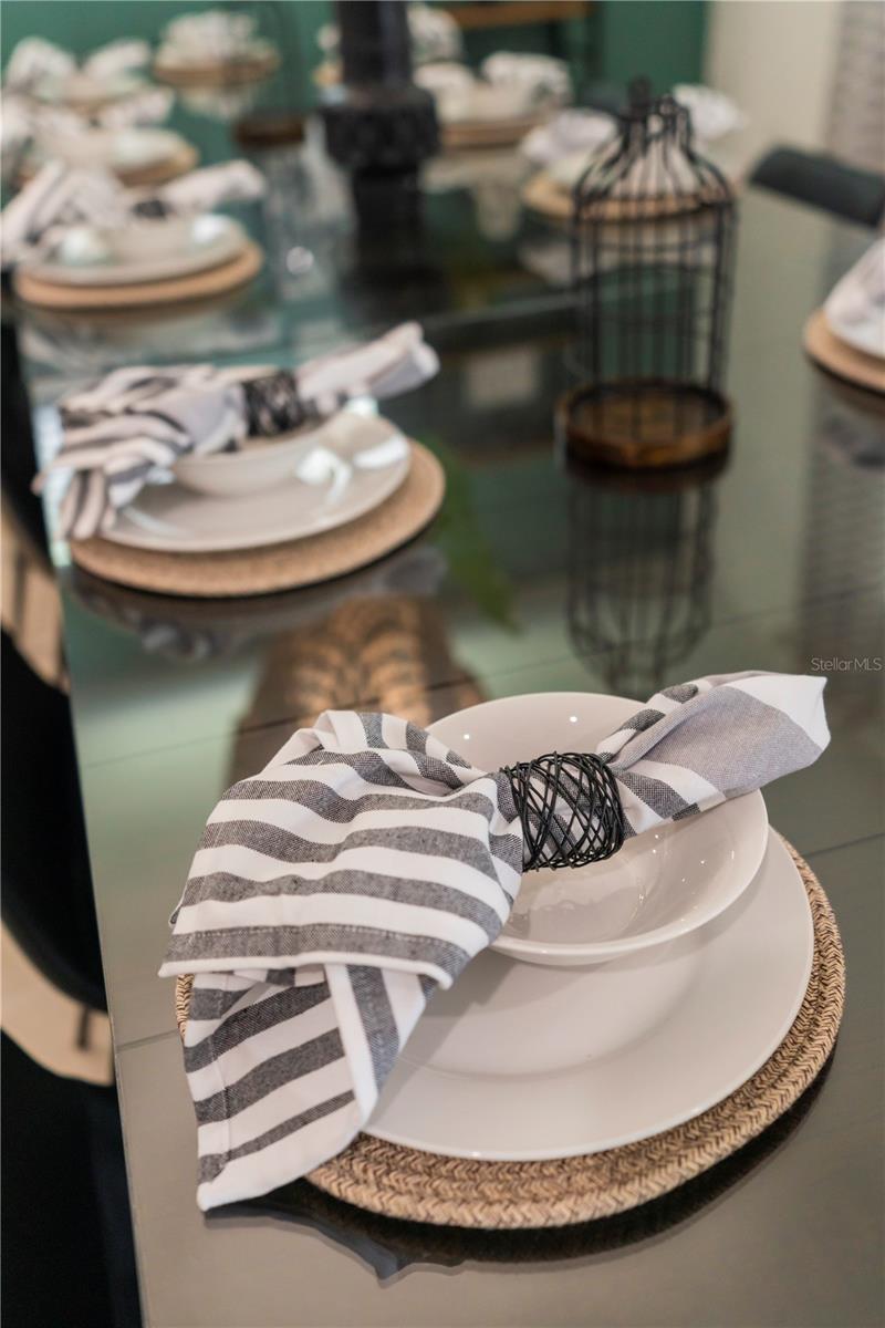 8981 AMELIA DOWNS TRL