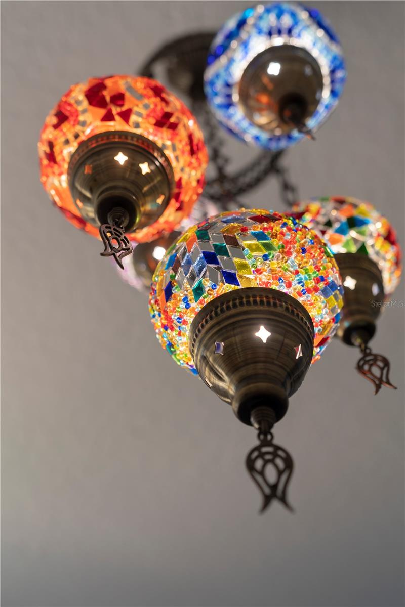 8981 AMELIA DOWNS TRL