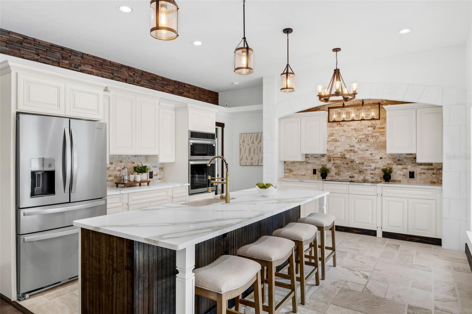 10708 BELO HORIZONTE AVE