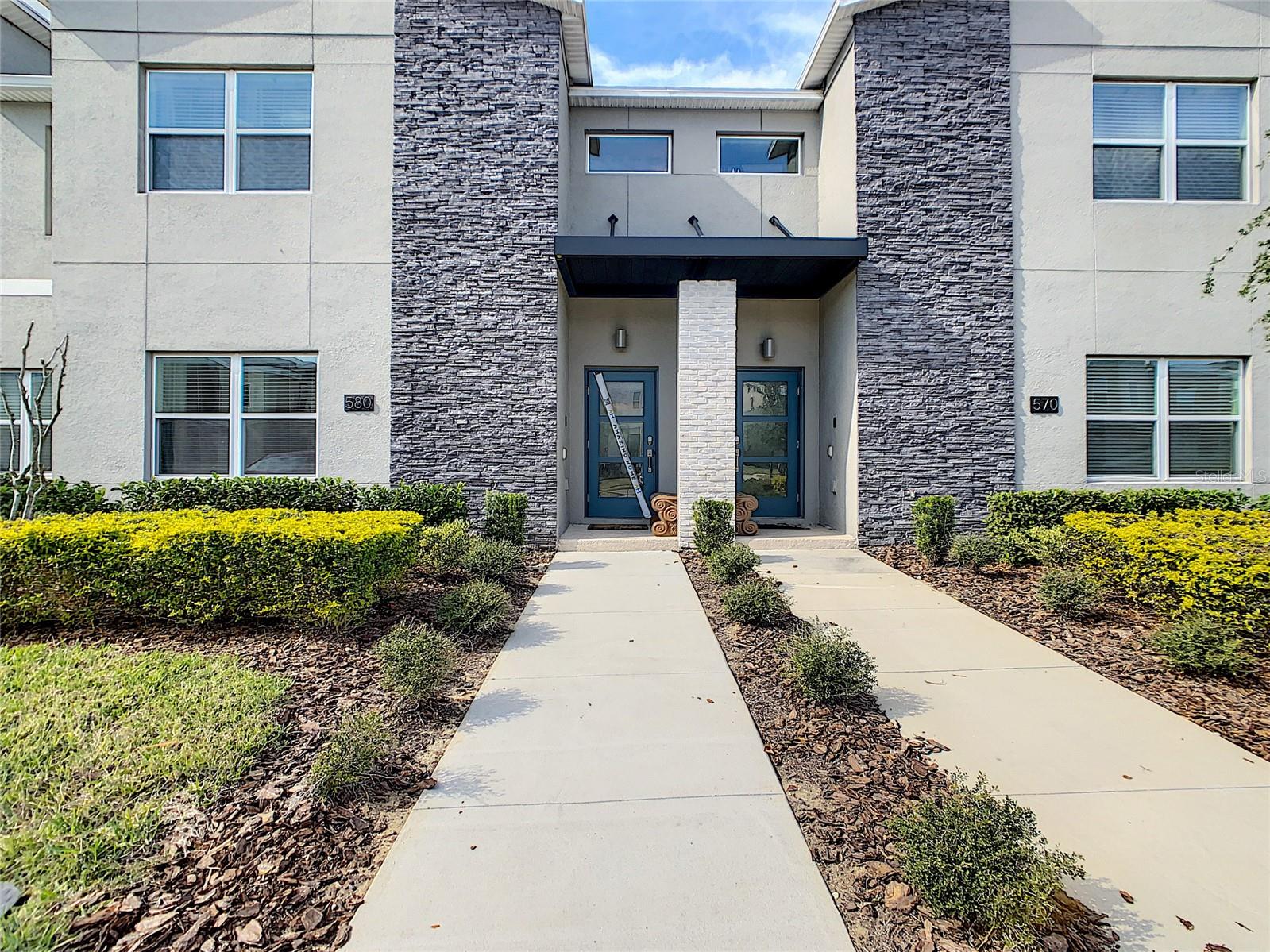 580 PEBBLE BEACH DR