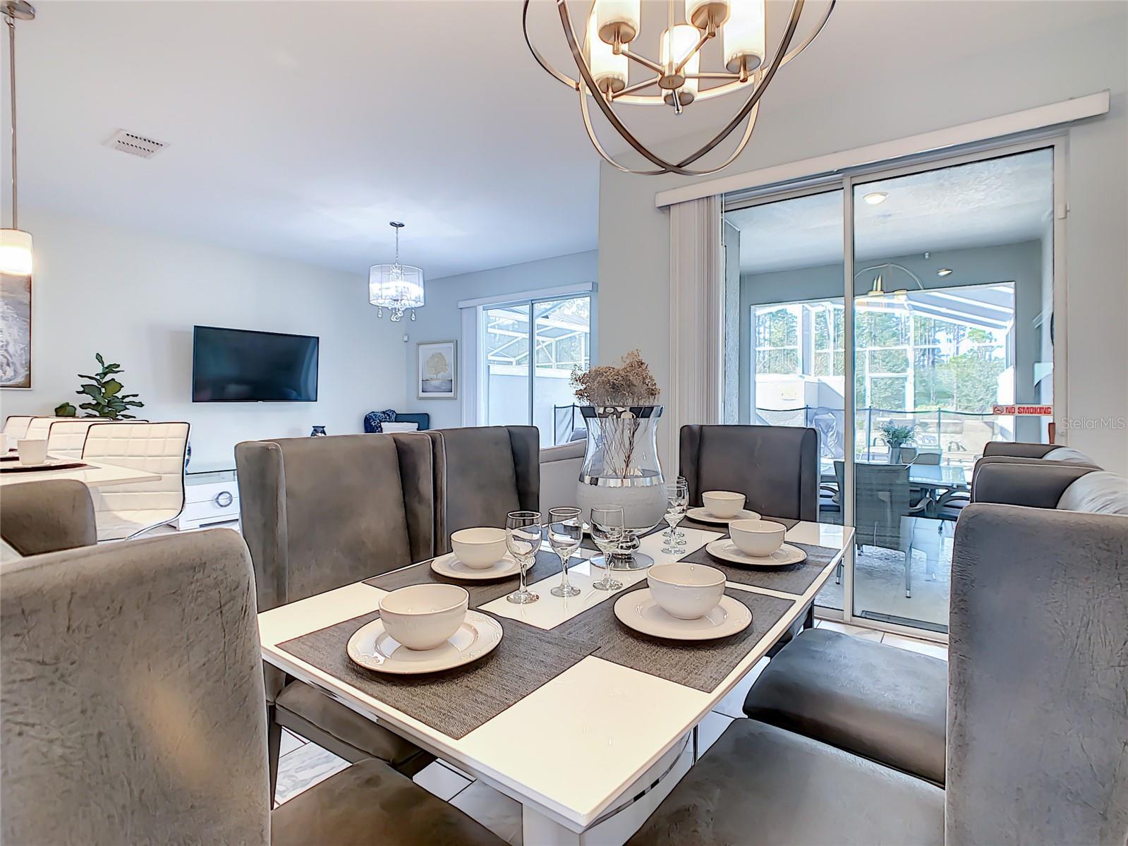580 PEBBLE BEACH DR