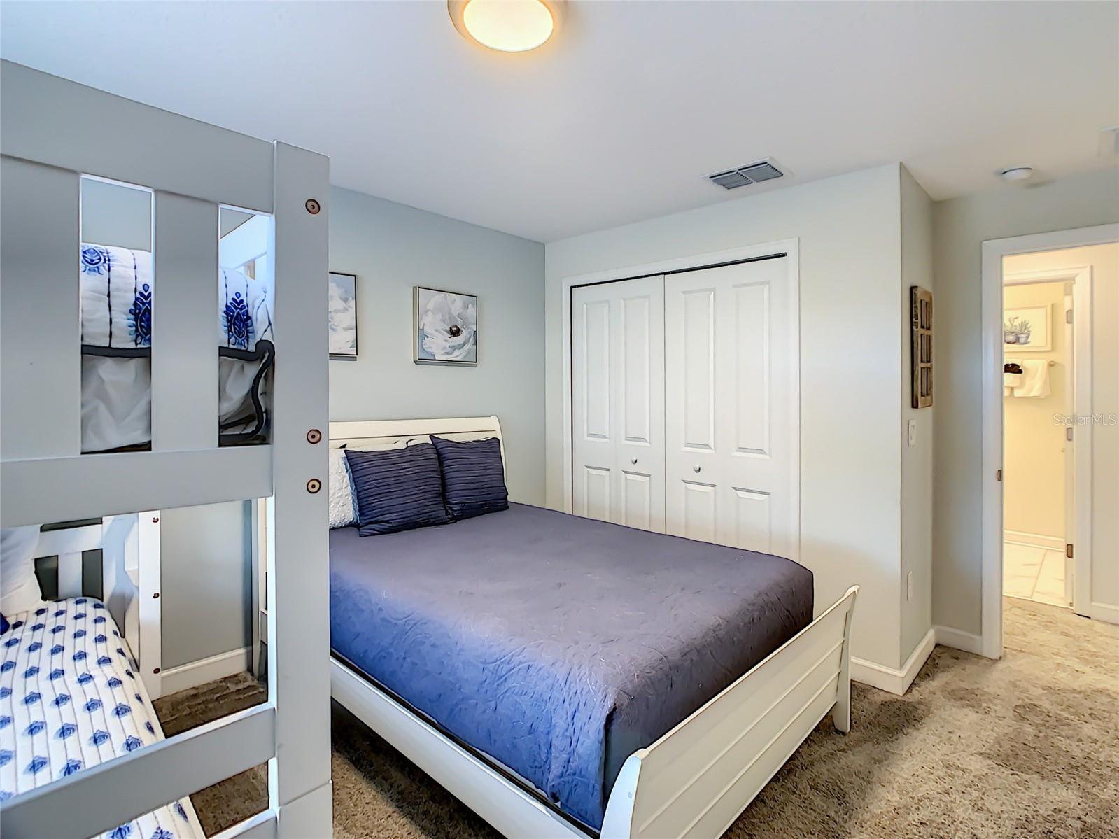 580 PEBBLE BEACH DR