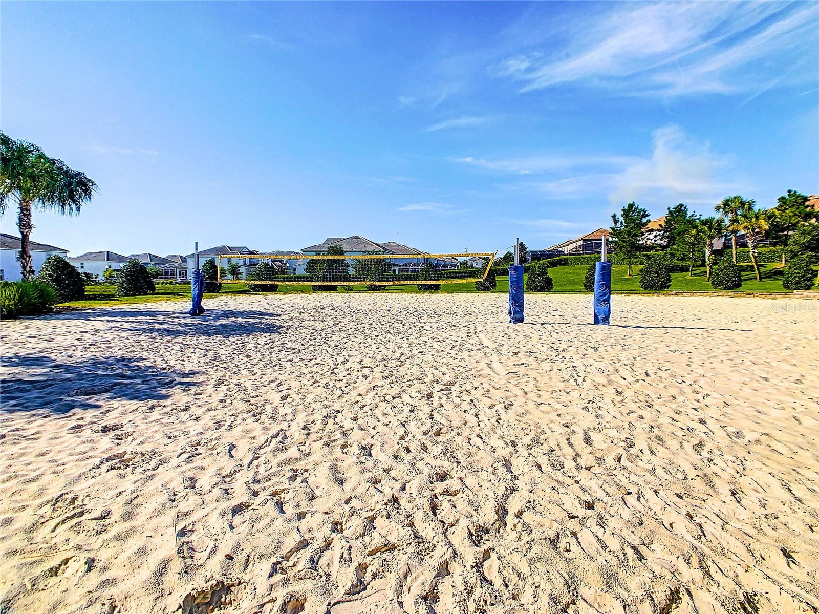 580 PEBBLE BEACH DR