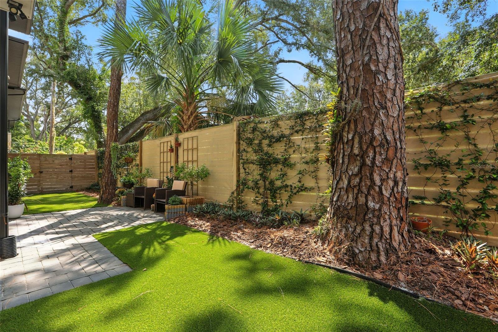 2162 LAKE HOWELL PRESERVE CT