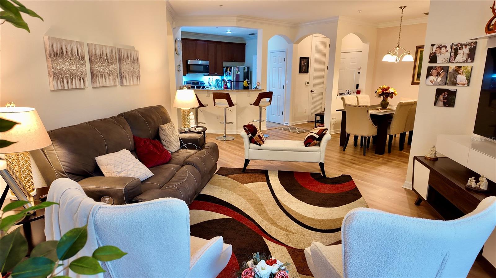 11565 MIZZON DR #208