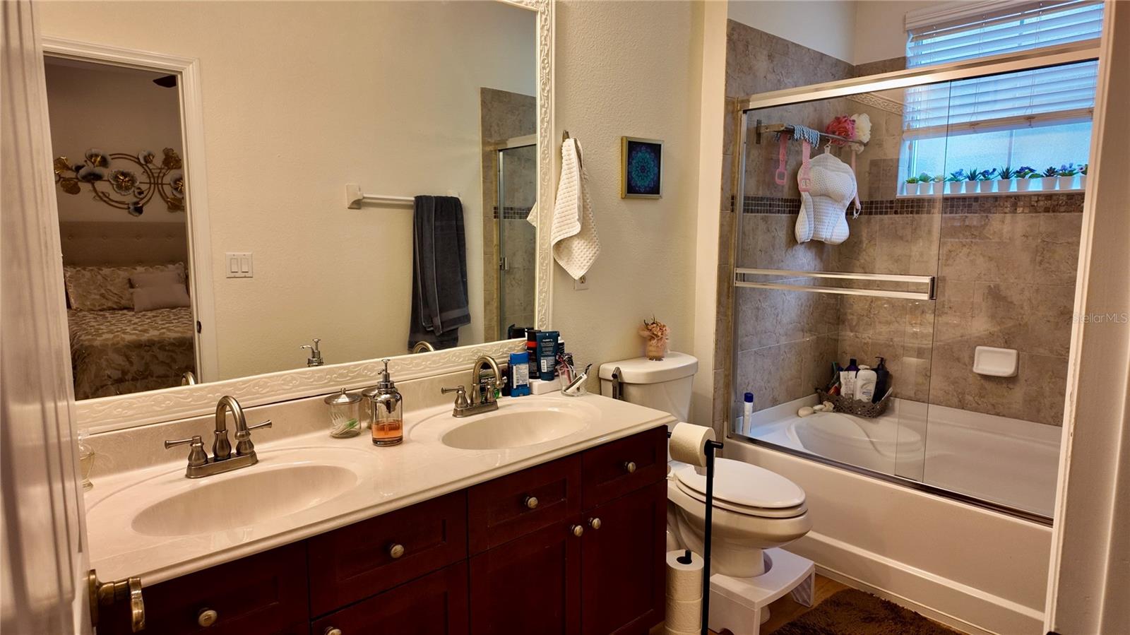 11565 MIZZON DR #208