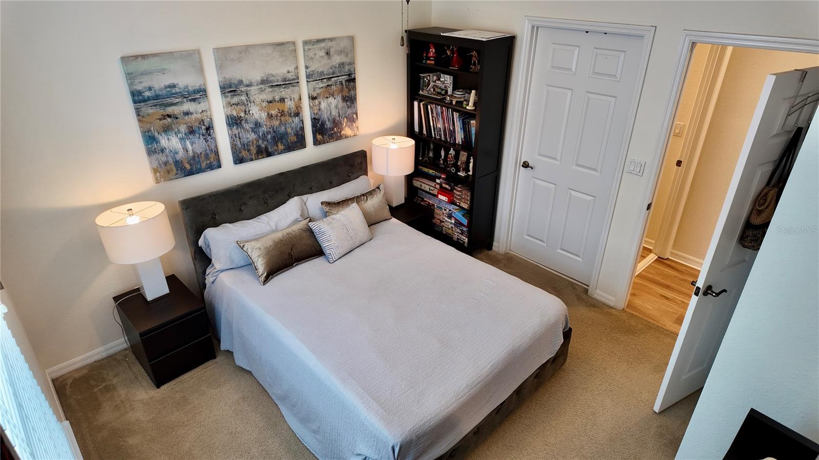 11565 MIZZON DR #208