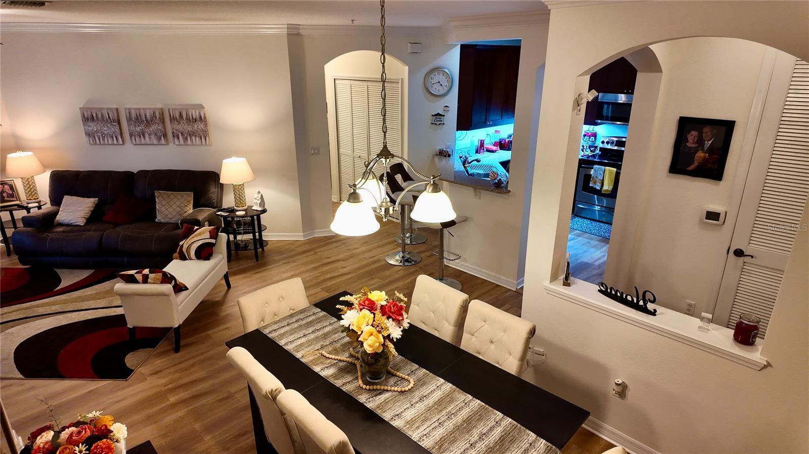 11565 MIZZON DR #208