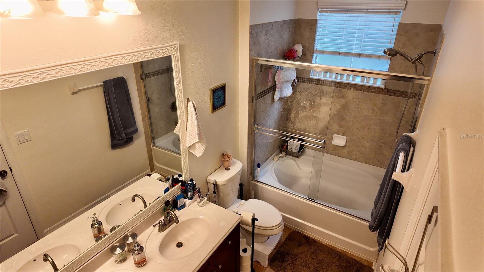 11565 MIZZON DR #208