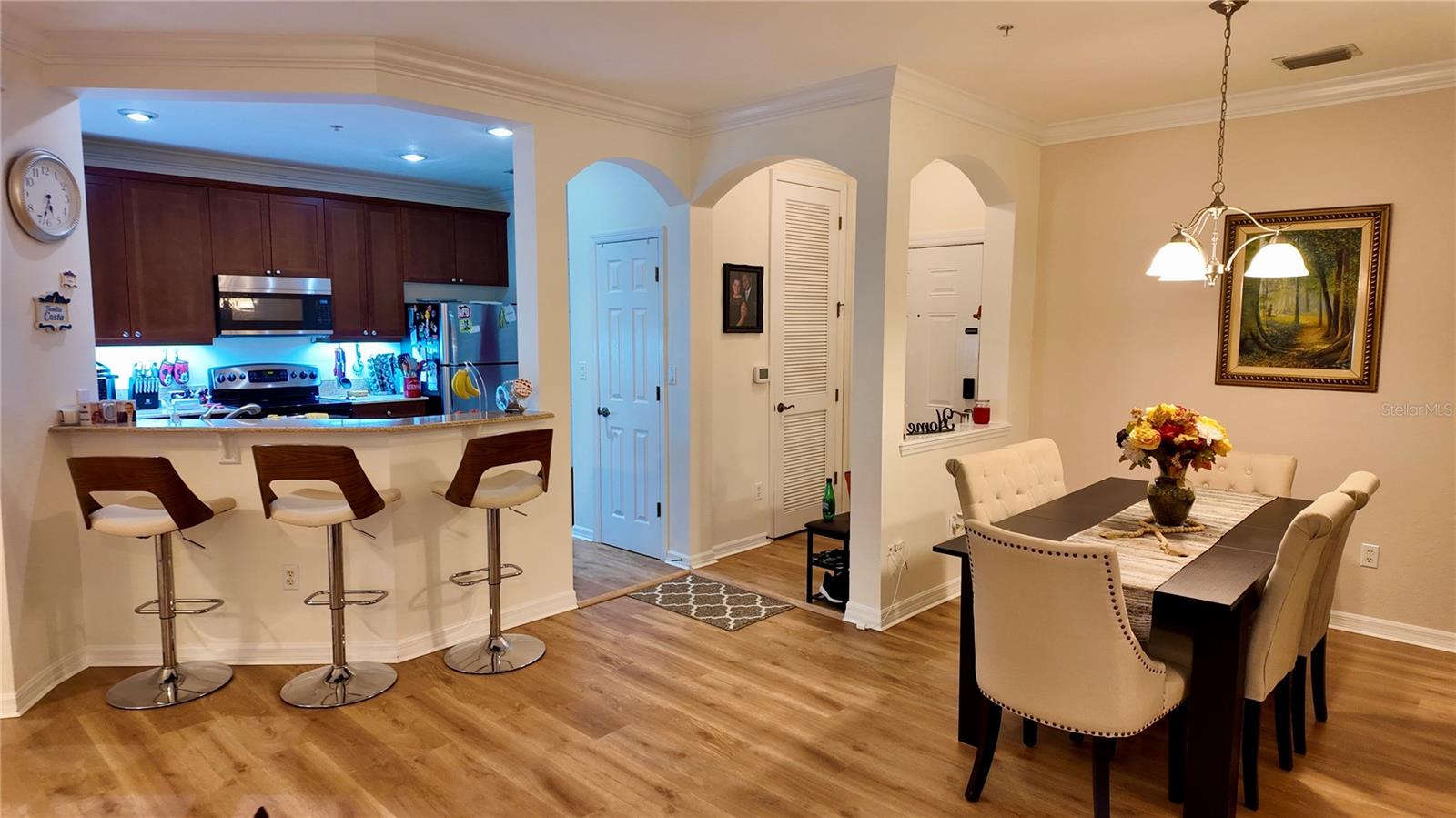 11565 MIZZON DR #208