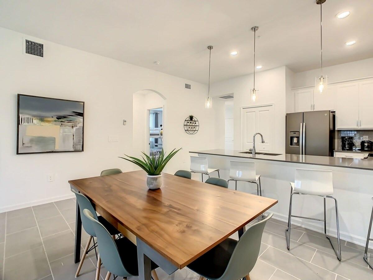 8883 CABOT CLIFFS DR #102