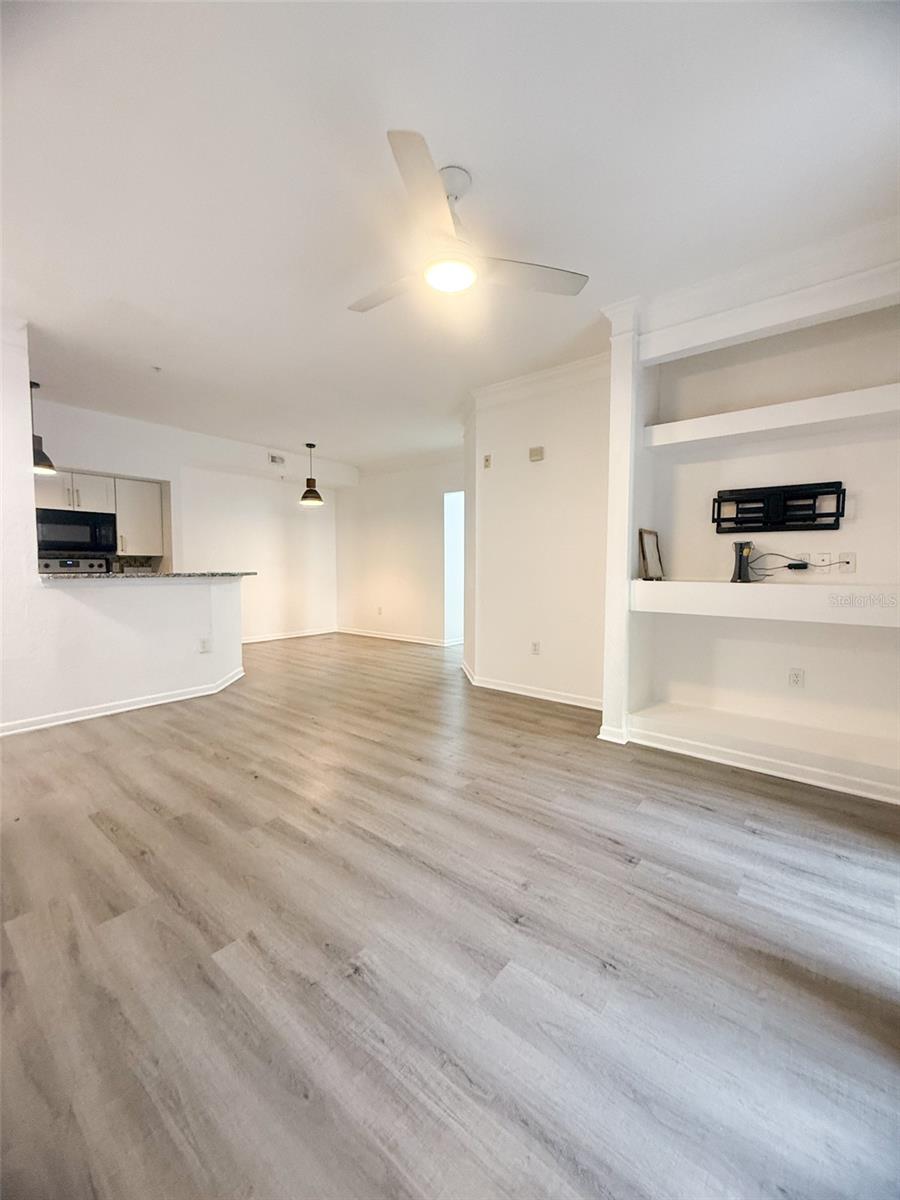 13003 PLANTATION PARK CIR #13110
