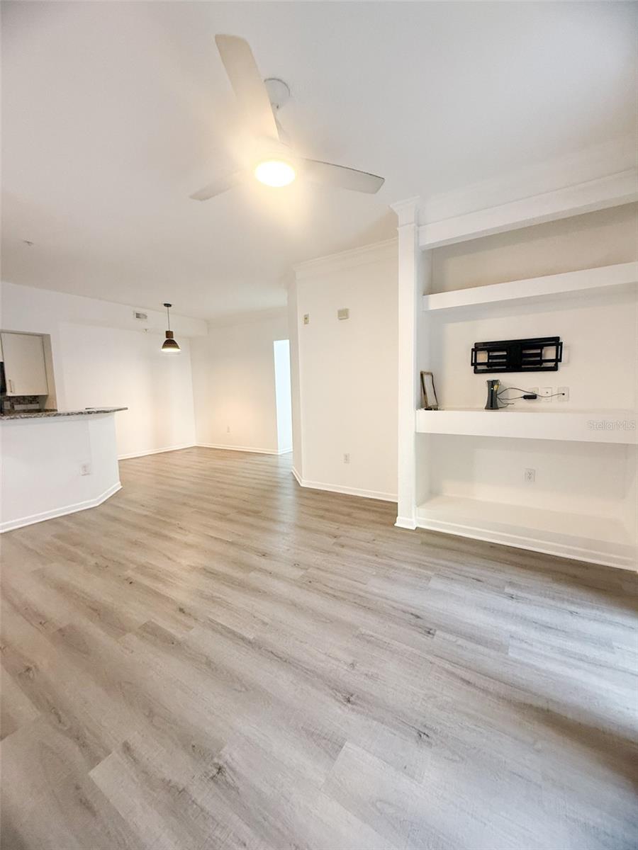 13003 PLANTATION PARK CIR #13110