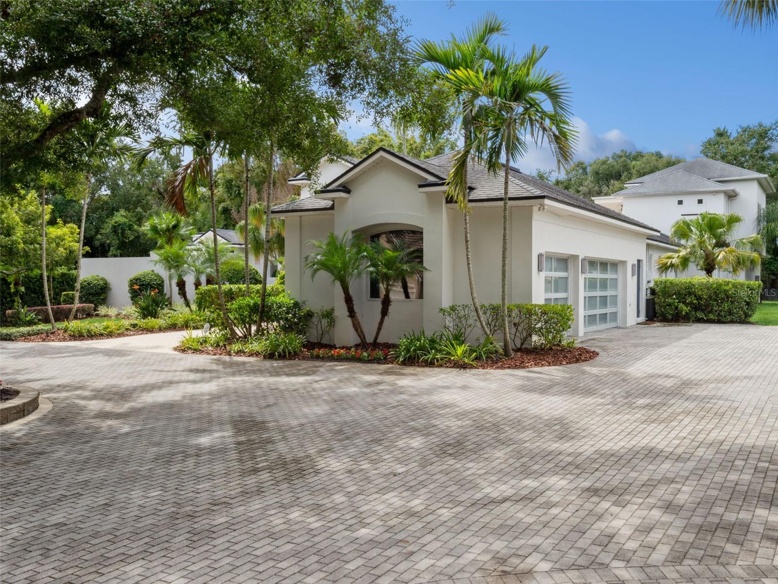 1724 WINDERMEREDOWN PL