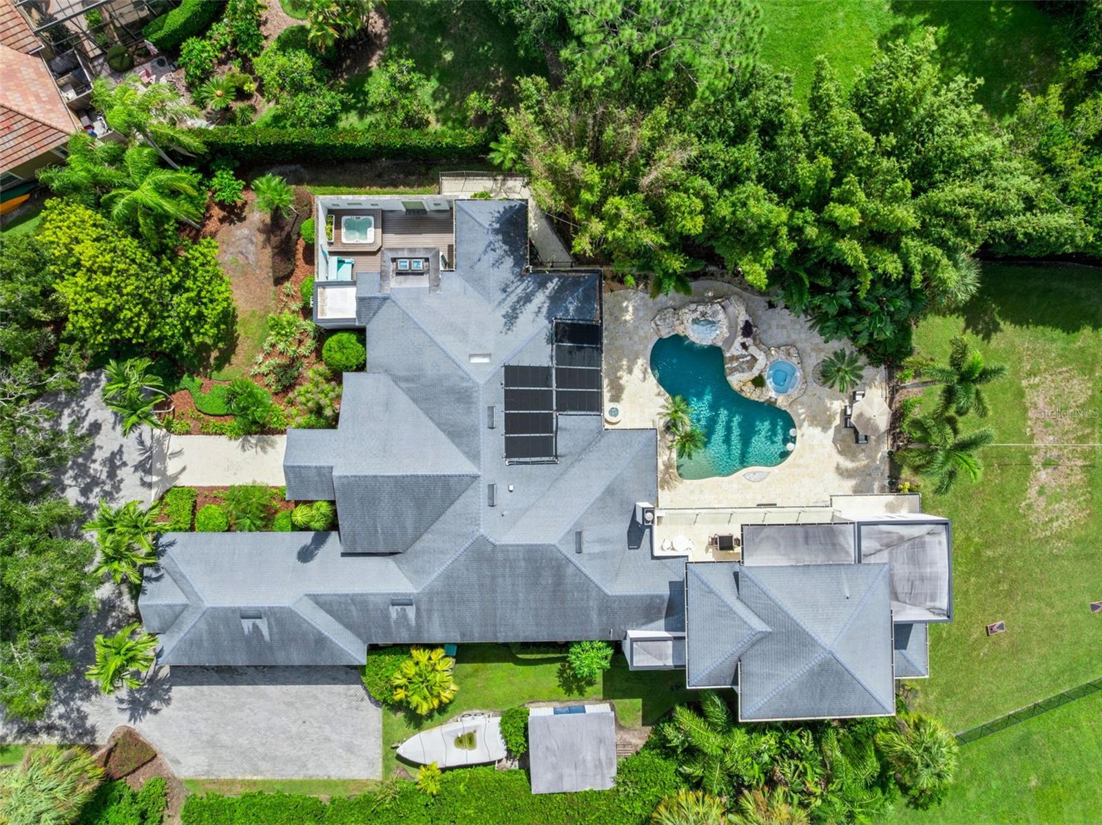 1724 WINDERMEREDOWN PL