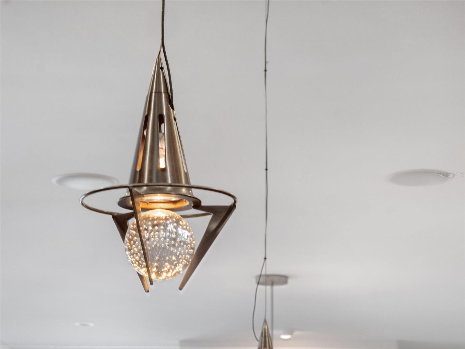 1724 WINDERMEREDOWN PL